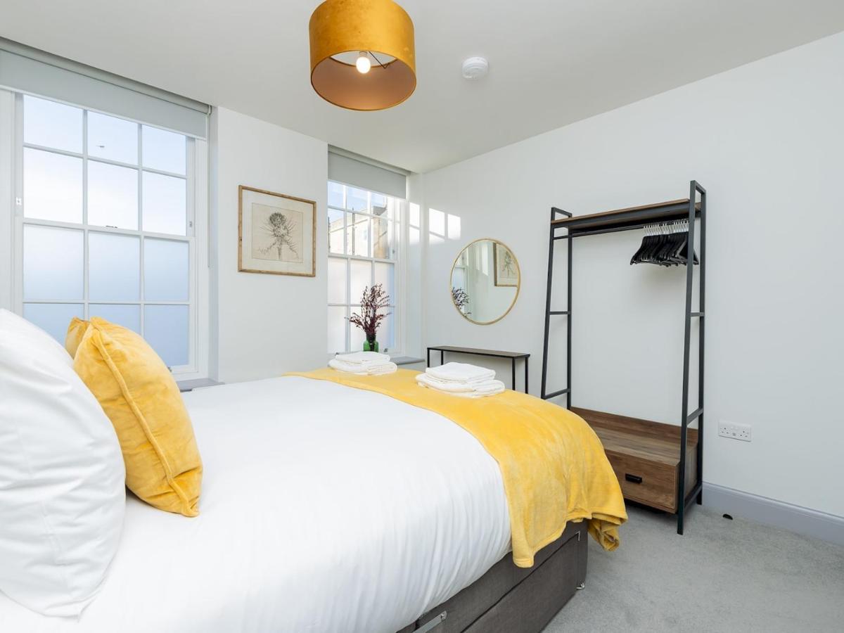 Apartament Pass The Keys Stunning 2 Bed Retreat In The Heart Of Bath Zewnętrze zdjęcie