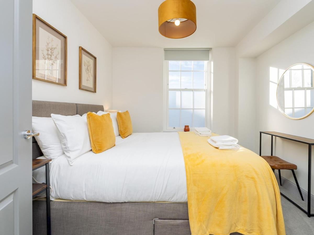 Apartament Pass The Keys Stunning 2 Bed Retreat In The Heart Of Bath Zewnętrze zdjęcie